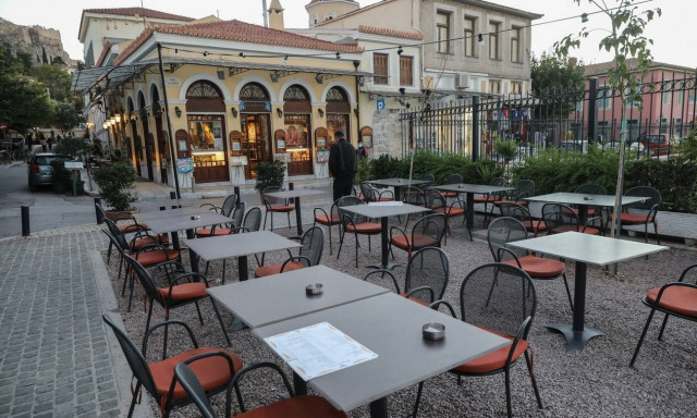 Δερμιτζάκης: Άνοιγμα της εστιάσης σε 3 εβδομάδες - Τι είπε για Γυμνάσια και Λύκεια