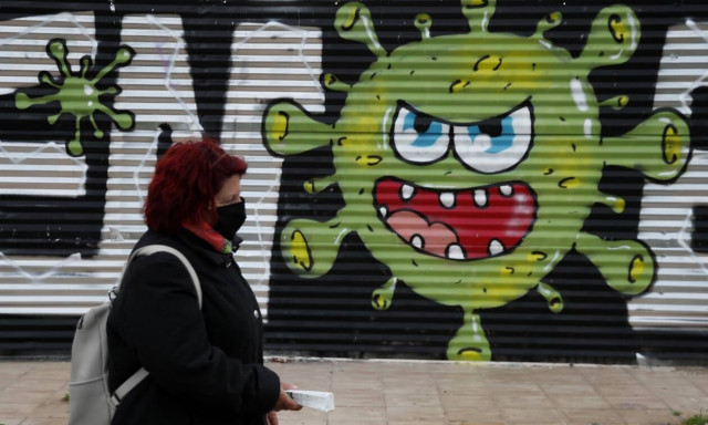 Κρούσματα σήμερα: «Βαρόμετρο» οι σημερινοί αριθμοί - Τι φοβούνται οι επιστήμονες