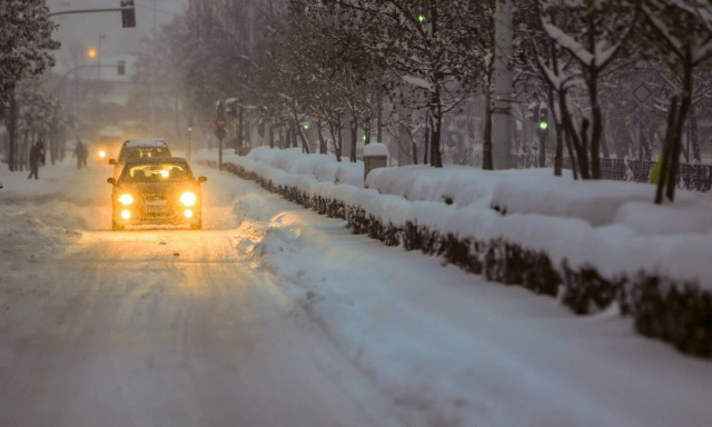Κακοκαιρία: Στην «κατάψυξη» η χώρα - O «Λέανδρος» φέρνει βροχές, καταιγίδες και χιόνια