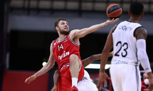 Euroleague – Ολυμπιακός: Ανώμαλη προσγείωση (photos+videos)