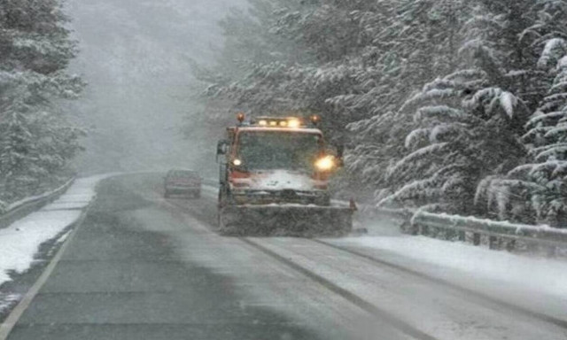 Θεσσαλονίκη: Αίσιο τέλος με την επιχείρηση απεγκλωβισμού δύο ατόμων 