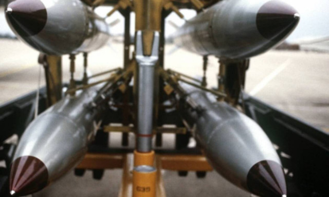 Η Γαλλία προειδοποιεί πως το Ιράν αυξάνει την ικανότητα κατασκευής πυρηνικών όπλων 