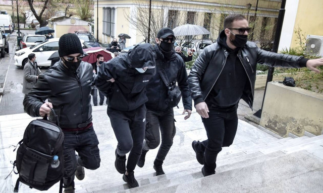 Επίθεση στον σταθμάρχη στο μετρό: Ποινική δίωξη στα δύο ανήλικα αδέλφια και στον ειδικό φρουρό