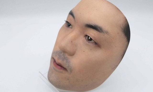 Ανατριχίλα: Φορώντας το «πρόσωπο» ενός άλλου... ανθρώπου (pics)