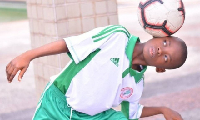 Ο 12χρονος «μάγος» που μπήκε στο βιβλίο Γκίνες και θέλει να γίνει επαγγελματίας (video)