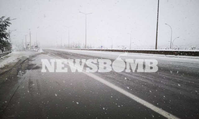 Κακοκαιρία: Ο «Λέανδρος» σάρωσε τη χώρα - Στα λευκά και η Αττική - Πού θα χτυπήσει τις επόμενες ώρες