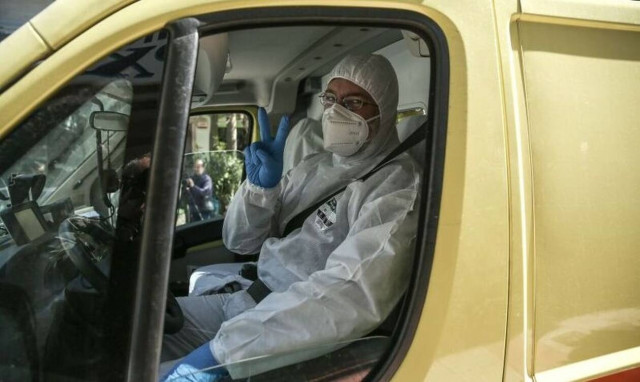 Κρούσματα σήμερα: Με το βλέμμα στραμμένο στην Αττική - Αγωνία για τα δεδομένα συγκεκριμένων περιοχών