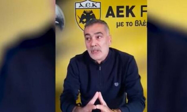 Ηλίας Ατματσίδης και Γιώργος Καλαϊτζής δίπλα στα παιδιά των Αθλητικών Ακαδημιών ΟΠΑΠ