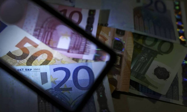 Πληρωμές με αναδρομικά για 30.000 νέες συντάξεις - Τι κερδίζουν όσοι έχουν πάνω από 30 έτη ασφάλισης