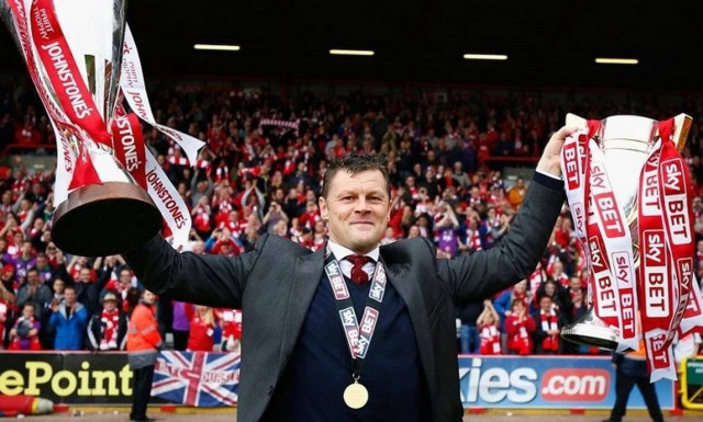 Κορονοϊός: Στην εντατική Άγγλος προπονητής – Δίνει μάχη (video+photo)