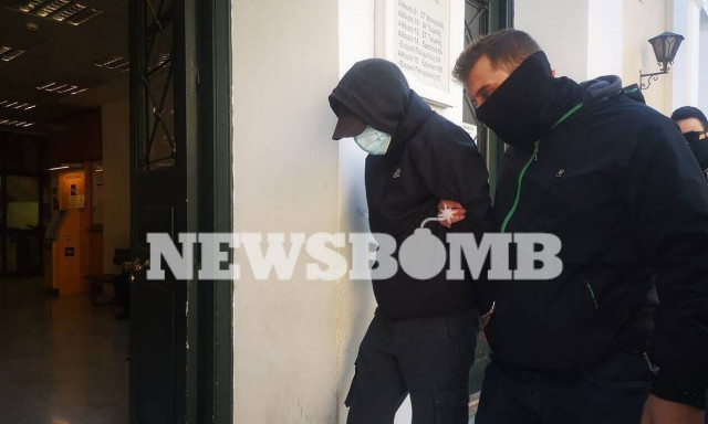 Επίθεση στον σταθμάρχη του μετρό: Ελεύθεροι με περιοριστικούς όρους οι δύο ανήλικοι δράστες