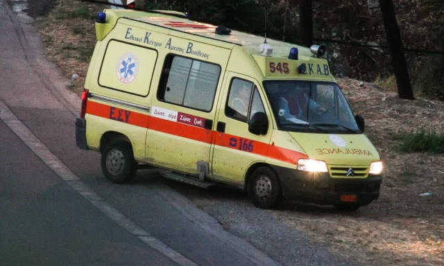 Θρίλερ στη Θεσσαλονίκη: Πήγε το παιδί του σχολείο - Όταν επέστρεψε βρήκε στο σπίτι του έναν νεκρό