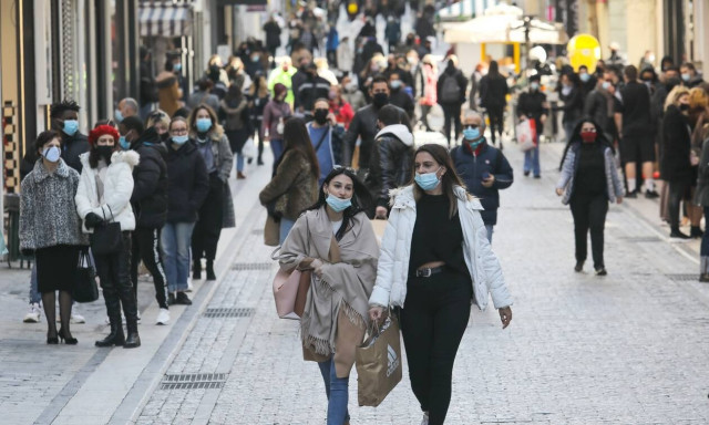 Κρούσματα σήμερα: Στη δίνη του κορονοϊού η Αττική με 256 μολύνσεις - Οι «κόκκινες» περιοχές