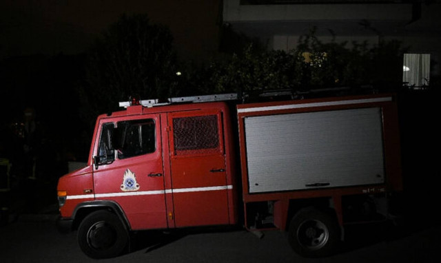 Φωτιά ΤΩΡΑ στη Μεταμόρφωση: Νεκρός ο ηλικιωμένος που αναζητούσαν σε μονοκατοικία