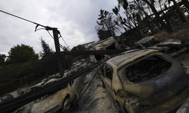 Μάτι: Κατέθεσε στον ανακριτή η Βάρβαρα Φύτρου που έχασε την οικογένειά της στη φονική πυρκαγιά
