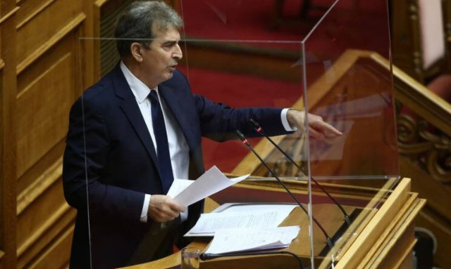 Χρυσοχοΐδης: Χωρίς πυροβόλα όπλα οι αστυνομικοί στα πανεπιστήμια