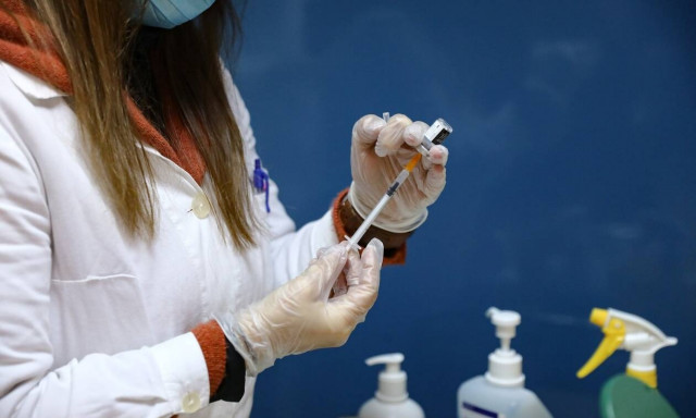 Εμβόλιο κορονοϊού: Το μήνυμα 93χρονου σε όσους φοβούνται τον εμβολιασμό