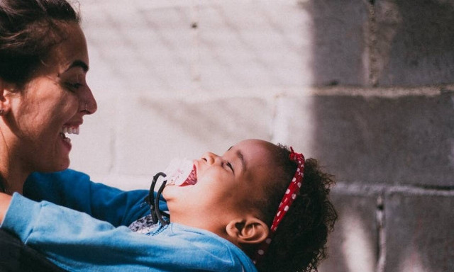 Οι δύσκολες ερωτήσεις που μπορεί να σας κάνει ένα νήπιο