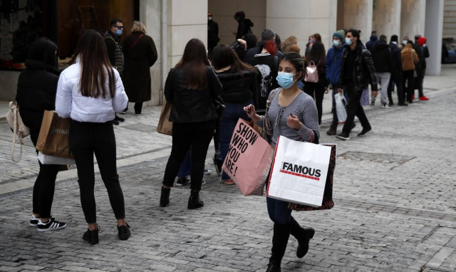 Κρούσματα σήμερα: 585 νέα ανακοίνωσε ο ΕΟΔΥ - 28 νεκροί σε 24 ώρες, στους 288 οι διασωληνωμένοι