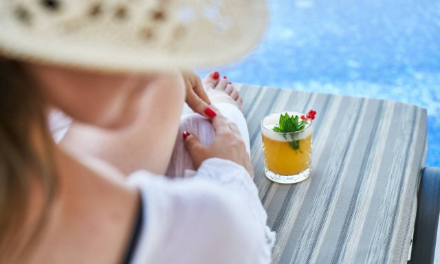 Ξενοδοχεία 12μηνης λειτουργίας: Πότε και πώς θα πάρουν οι δικαιούχοι το επίδομα των 534 ευρώ 