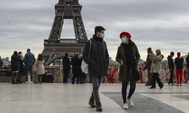 Γαλλία: Ένα εκατομμύριο Γάλλοι έχουν ήδη εμβολιαστεί