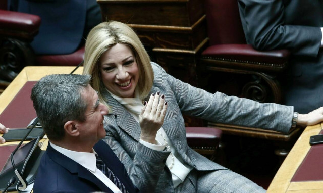 Το προεκλογικό κλίμα φέρνει τα πάνω - κάτω στην εσωκομματική αναμέτρηση στο ΚΙΝΑΛ: Όλο το παρασκήνιο