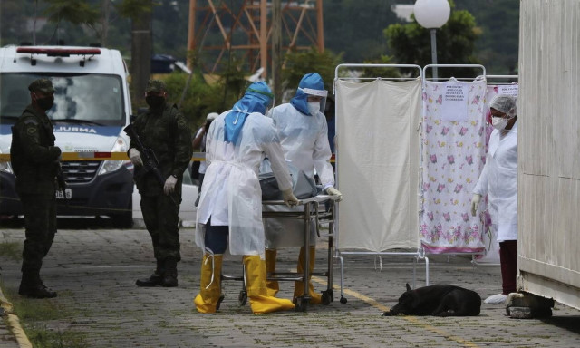 Κορονοϊός στη Βραζιλία: Ξεπέρασαν τους 217.000 οι νεκροί από COVID-19