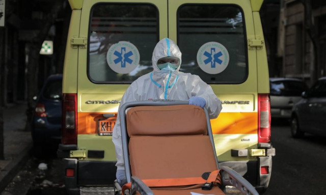 Κορονοϊός: Συναγερμός για 40 κρούσματα σε γηροκομείο στο Μαρούσι - Στο νοσοκομείο 21 ηλικιωμένοι