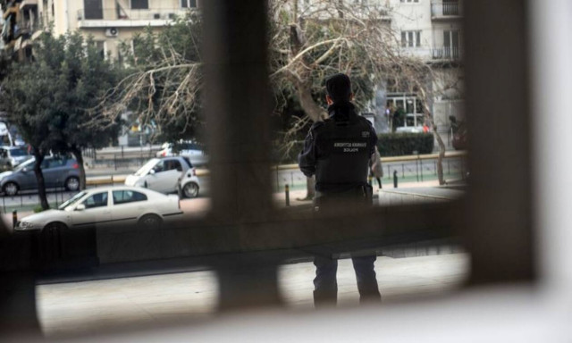 Χαμηλότερη ποινή διεκδικεί ειδικός φρουρός για απόπειρα βιασμού λόγω των αλλαγών του ποινικού κώδικα