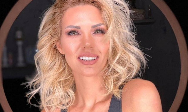 Σάσα Μπάστα: «Μπήκε στο καμαρίνι και μου όρμησε…»