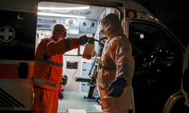 Kορονοϊός - Ιταλία: Πάνω από 15.000 τα νέα κρούσματα το τελευταίο 24ωρο 