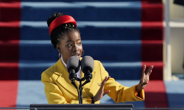 Ορκωμοσία Τζο Μπάιντεν: Η νεαρή ποιήτρια υπέγραψε σε διάσημο πρακτορείο μοντέλων 