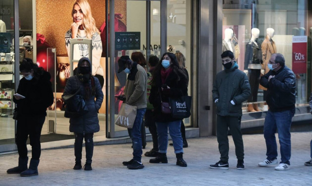 Κορονοϊός: «Κοκκινίζει» η Αττική - Γιατί ανησυχούν οι επιστήμονες