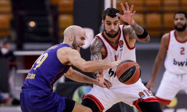 Euroleague – Ολυμπιακός: Ένα δευτερόλεπτο, μια πρόκριση (photos+videos)