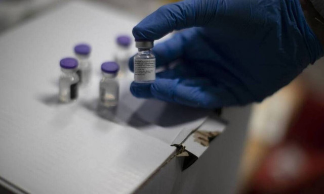 Κορονοϊός - Γεωργαντάς: Θα δίνεται προσωρινός ΑΜΚΑ μόνο για τον εμβολιασμό