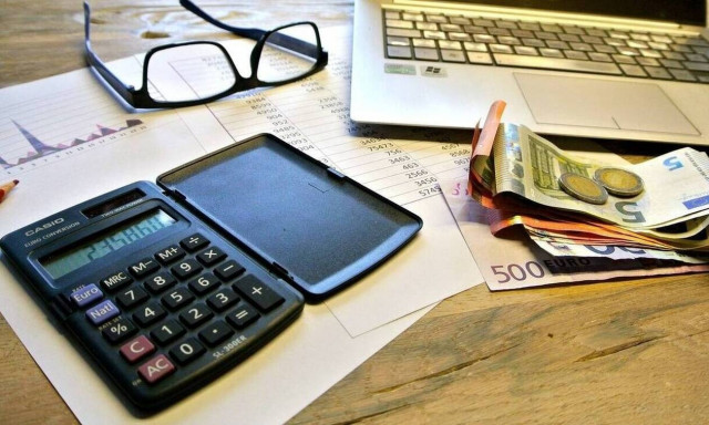 «Βρέχει» λεφτά: Πληρώνονται σήμερα (29/01) περισσότεροι από 750.000 εργαζόμενοι - Τα ποσά 