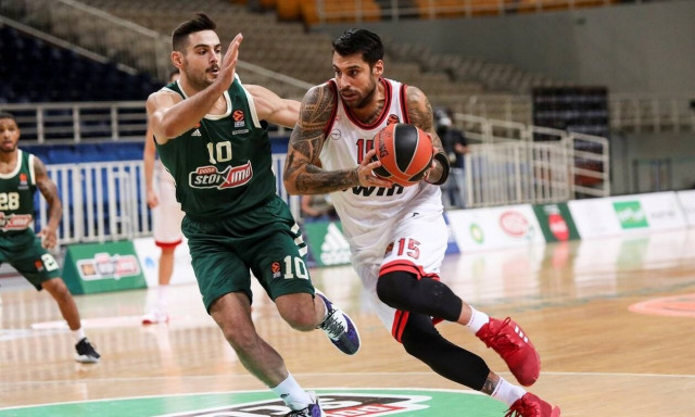 Ολυμπιακός – Παναθηναϊκός: Αυτοί είναι οι διαιτητές του ντέρμπι της Euroleague