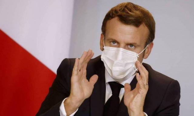 Νέο χτύπημα και από Μακρόν κατά AstraZeneca: «Αμφιβολίες για την αποτελεσματικότητα του»