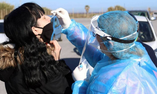 Κορονοϊός: Αρνητικά όλα τα τεστ σε Βόλο και Σκιάθο