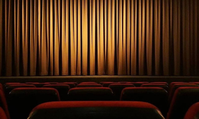 Βίκυ Πρωτογεράκη: Γνωστός σκηνοθέτης της ζήτησε να «περάσει από το κρεβάτι του» για τον ρόλο