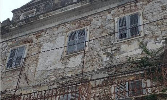 Ψίθυροι μιας άλλης εποχής: Στο αρχοντικό του Άγγελου Γιαλλινά στην Κέρκυρα