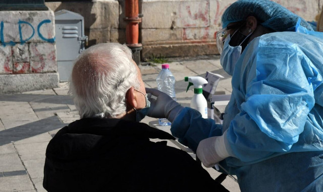 Γώγος: Θέλουμε να αποφύγουμε το τρίτο κύμα κορονοϊού (vid)