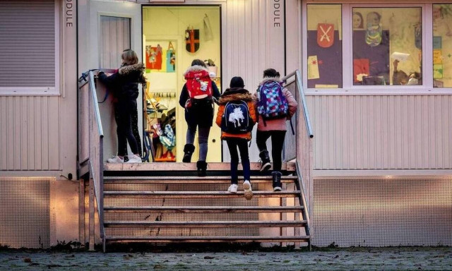 Κορoνοϊός: «Λουκέτο» στα σχολεία ζητά ο δήμος Νεάπολης Συκέων