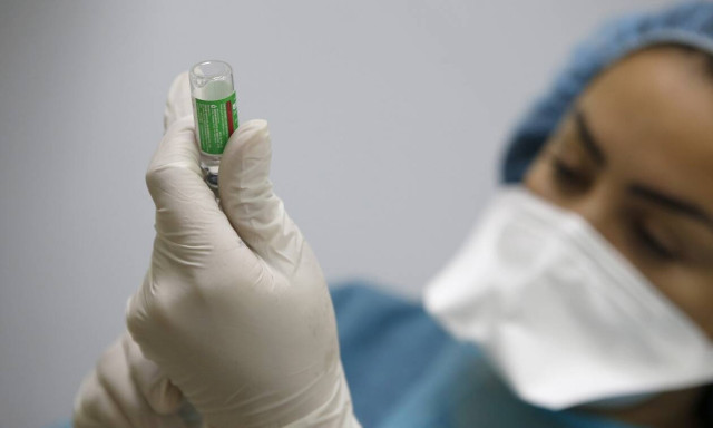 January vaccinations target surpassed expectations, 450.000 appointments booked for February