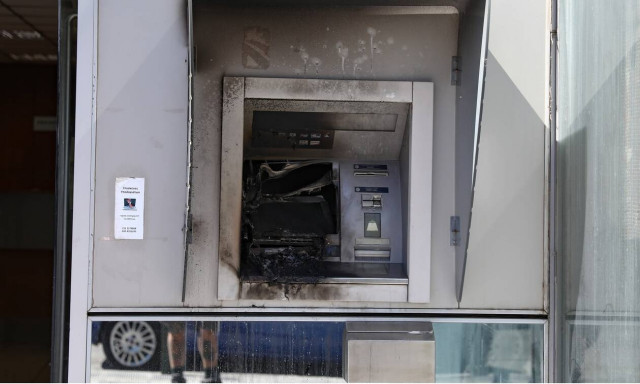 Μπαράζ επιθέσεων σε ΑΤΜ σε Άγιο Δημήτριο, Γαλάτσι, Πατήσια