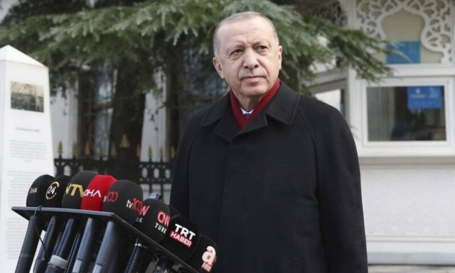 Τουρκία: Ο Ερντογάν βλέπει… οικονομική ανάπτυξη και προωθεί Συνταγματική Αναθεώρηση