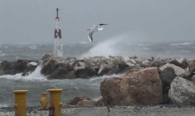 Καιρός: Προειδοποίηση για ισχυρές και επίμονες βροχοπτώσεις - Που θα «χτυπήσουν» τις επόμενες ώρες