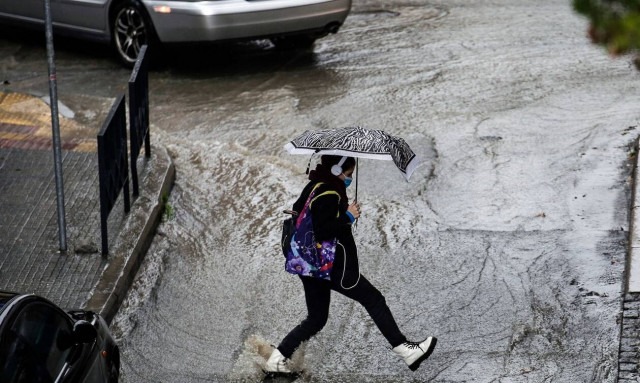 Καιρός: Έρχονται καταιγίδες και θυελλώδεις άνεμοι - Ποιες περιοχές θα «χτυπήσει» η κακοκαιρία