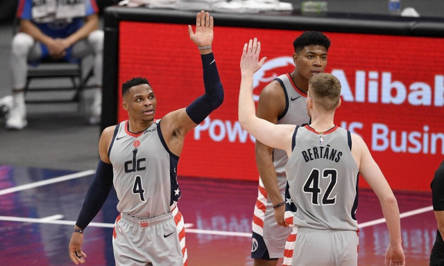 NBA: Απίστευτη ανατροπή σε 12 δευτερόλεπτα για τους Γουίζαρντς απέναντι στους Μπρούκλιν Νετς (vid)