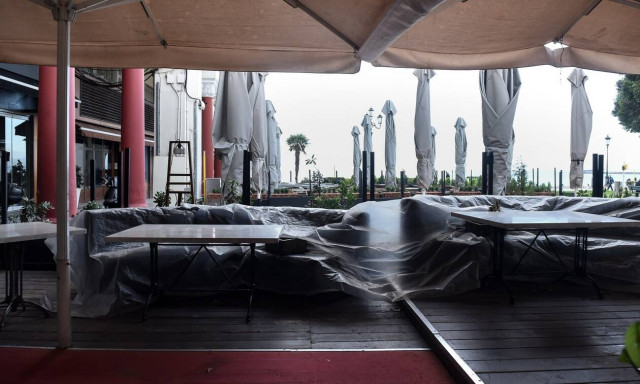Προσοχή: Τι αλλάζει σε εστίαση και take away - Νέες απαγορεύσεις